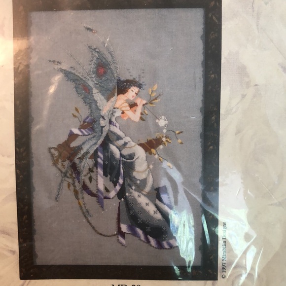 NIP Mirabilia Cross Stitch Kit - A MIDSUMMER NIGHT'S FAIRY by Nora Corbett - Picture 3 of 5